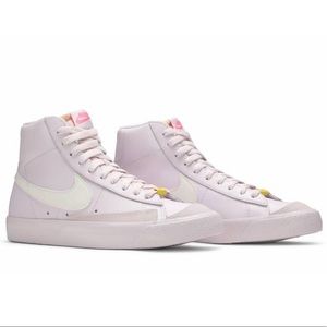 Wmns Blazer Mid 77 'Digital Pink'